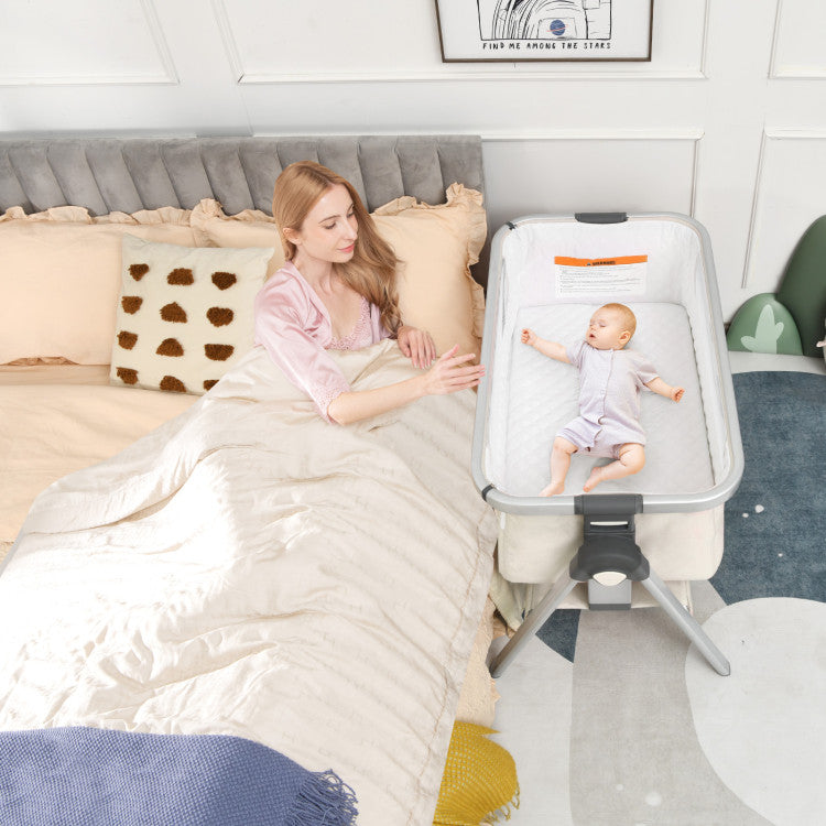 Baby Bedside Bassinet with Storage Basket and Wheels