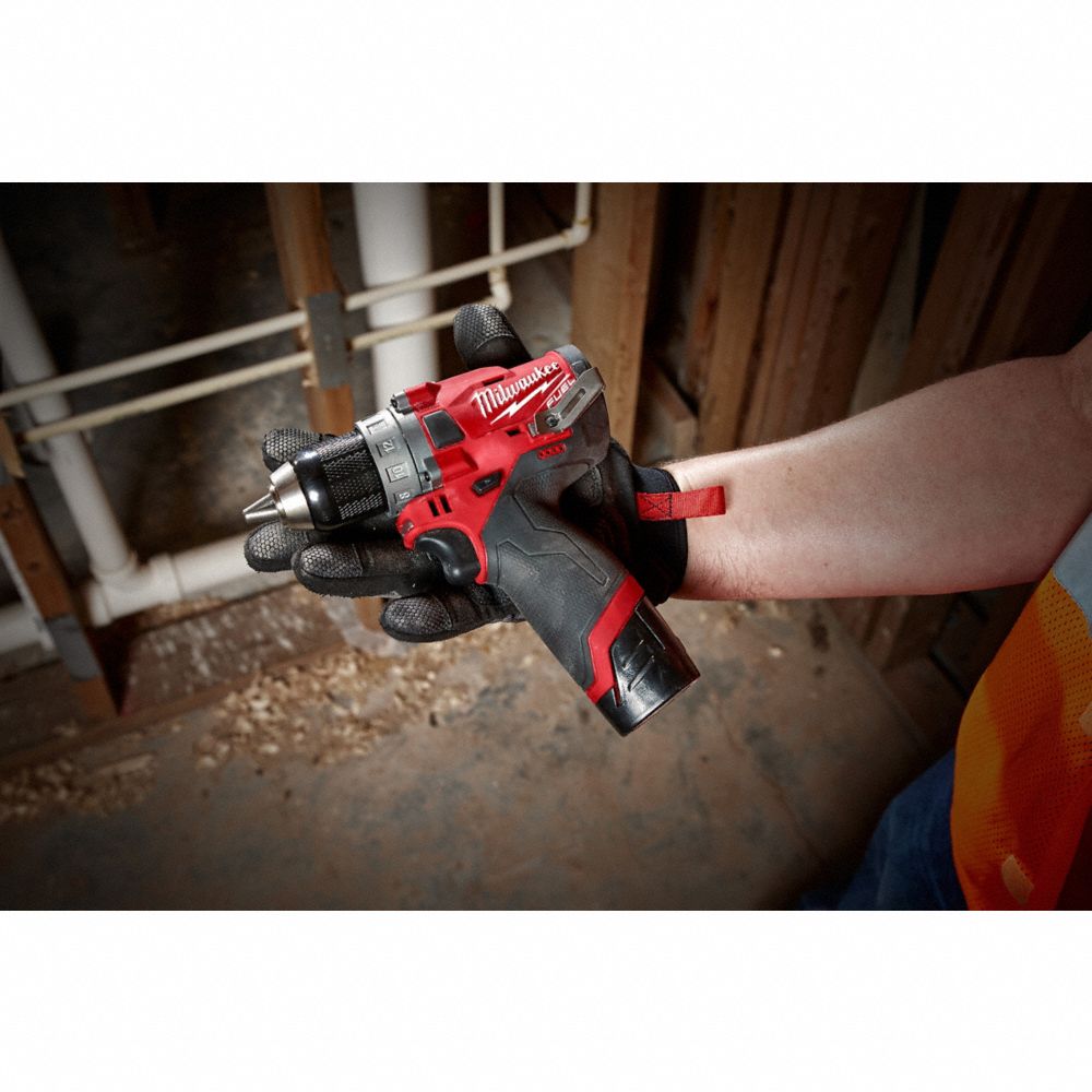 MILWAUKEE M12 FUEL 1/2" Drill Driver