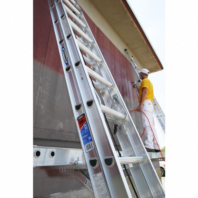16 ft Aluminum Extension Ladder, 300 lb Load Capacity